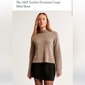 The A&F Scarlett Premium Crepe Mini Skort Medium